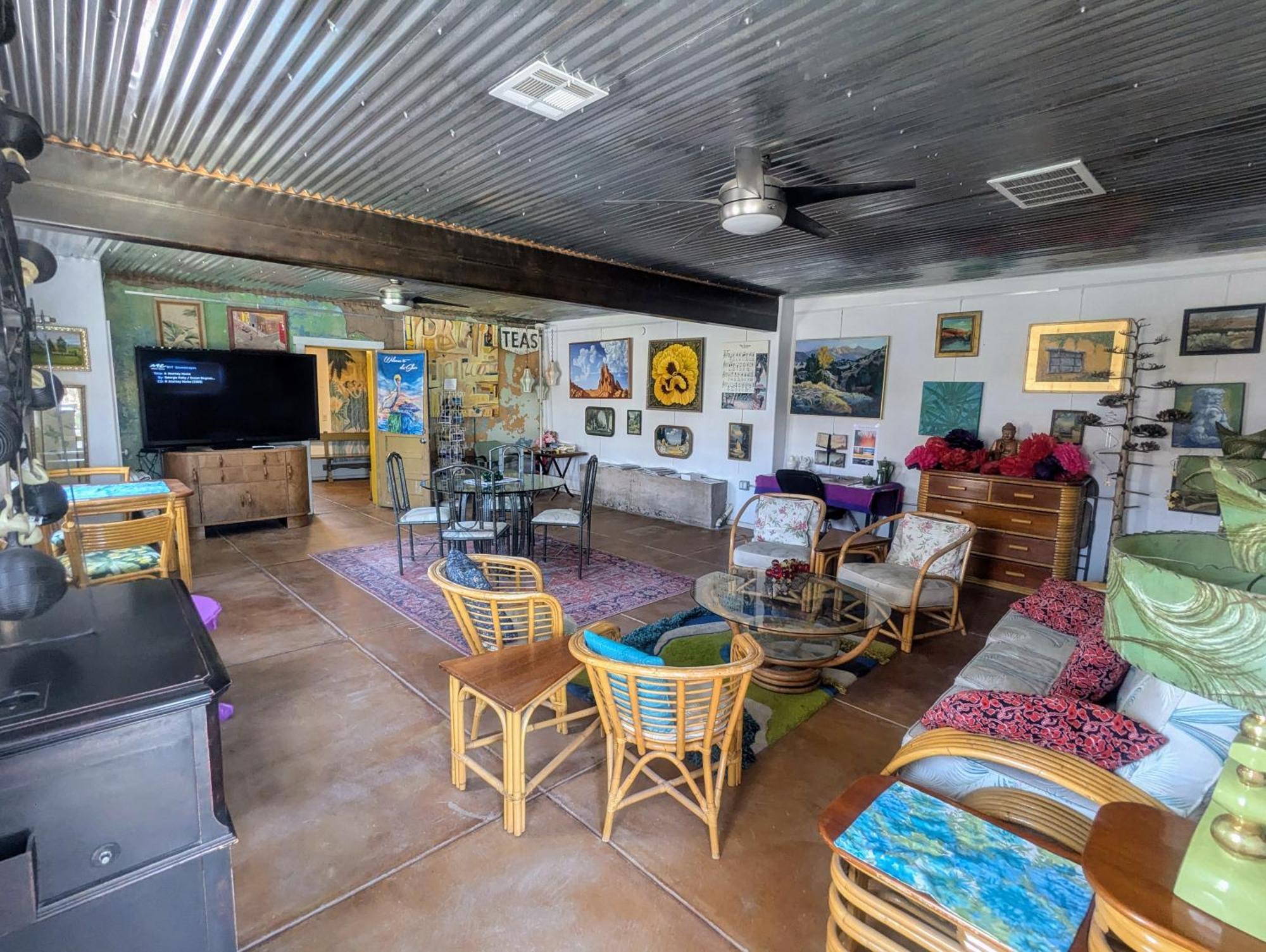 Pelican Spa Truth or Consequences Exterior photo